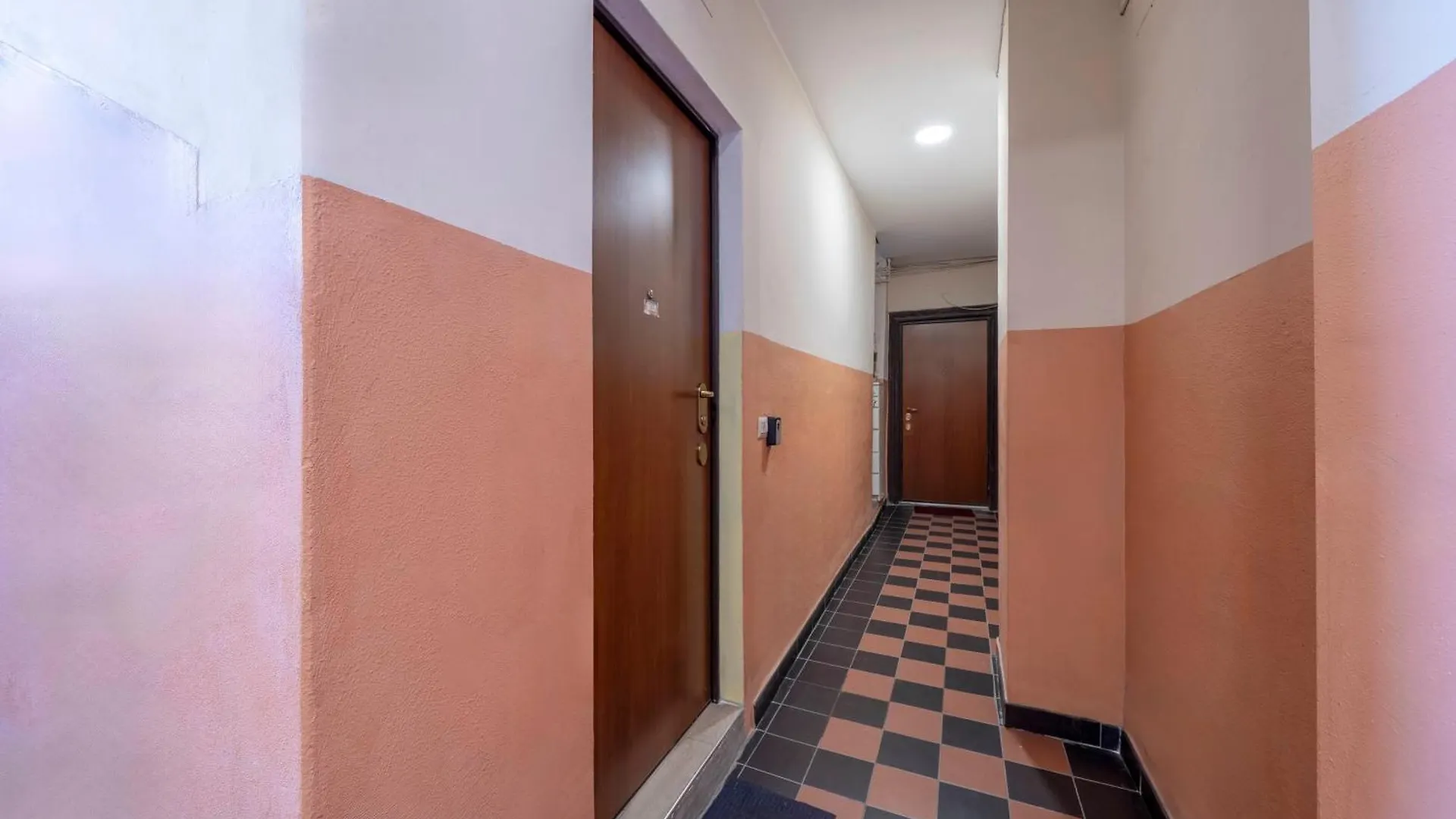 Milan Napoli Apartment 0*,